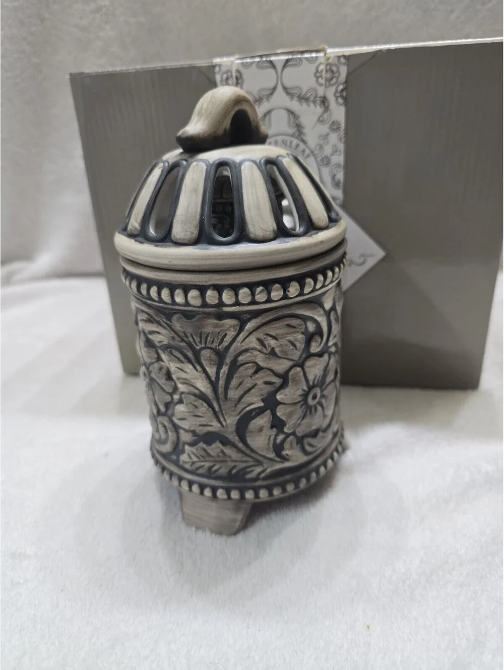 Aroma Decor Fragrance Diffuser Canister By GreenLeaf 8”